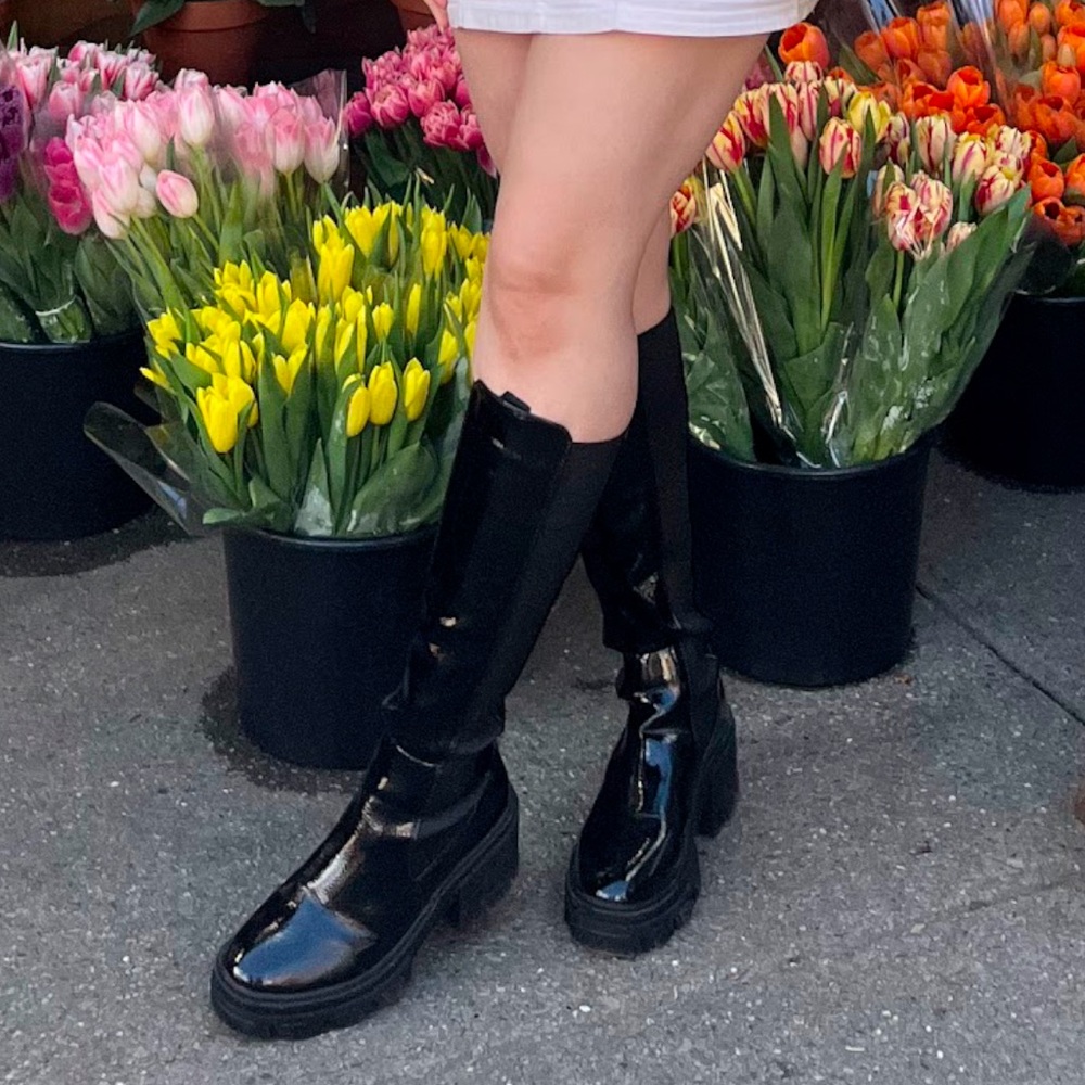 Black Knee High Short Heeled Boots